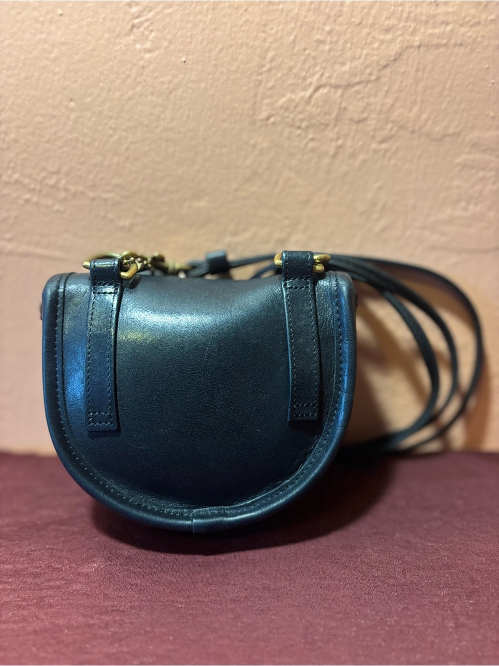 Coach USA Made Vintage Black Leather Crossbody Belt Saddle Purse Brass Hardware - Picture 5 of 16